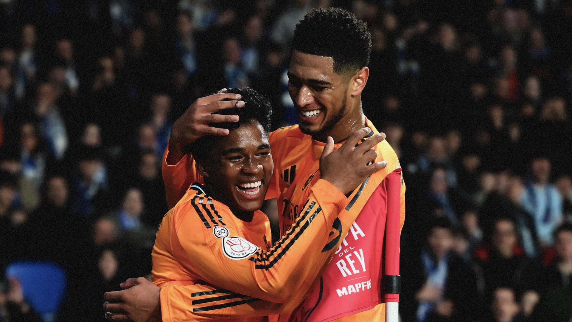 队教练组担 队教练组担